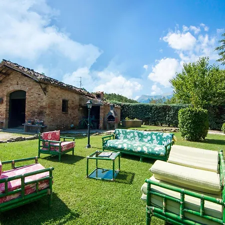 Large Group Retreat With Pool, Cleaning Included Dom wakacyjny